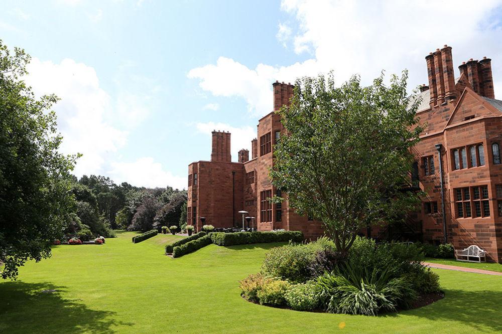 Abbey House Hotel Barrow-in-Furness Esterno foto