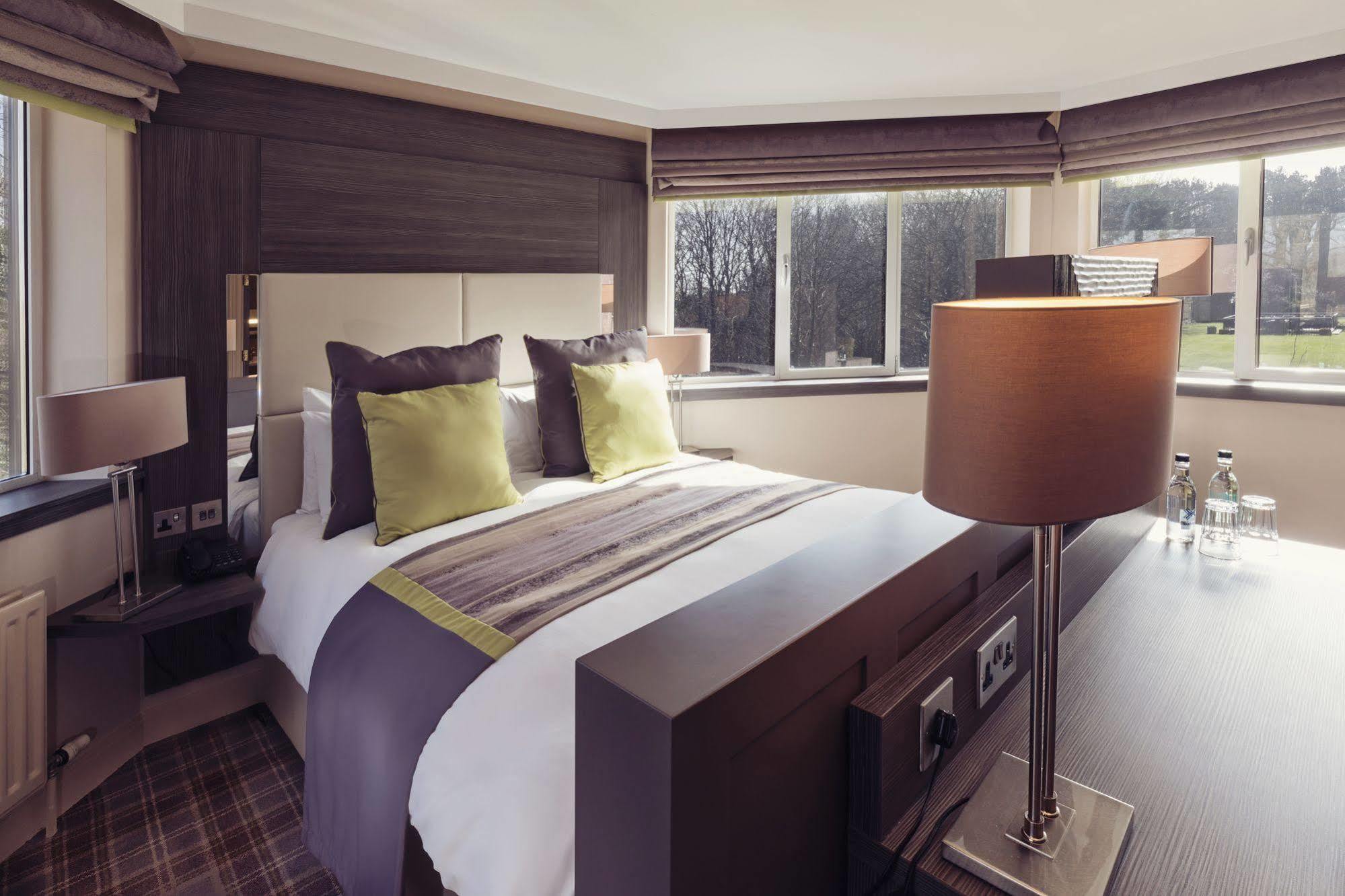 Abbey House Hotel Barrow-in-Furness Esterno foto