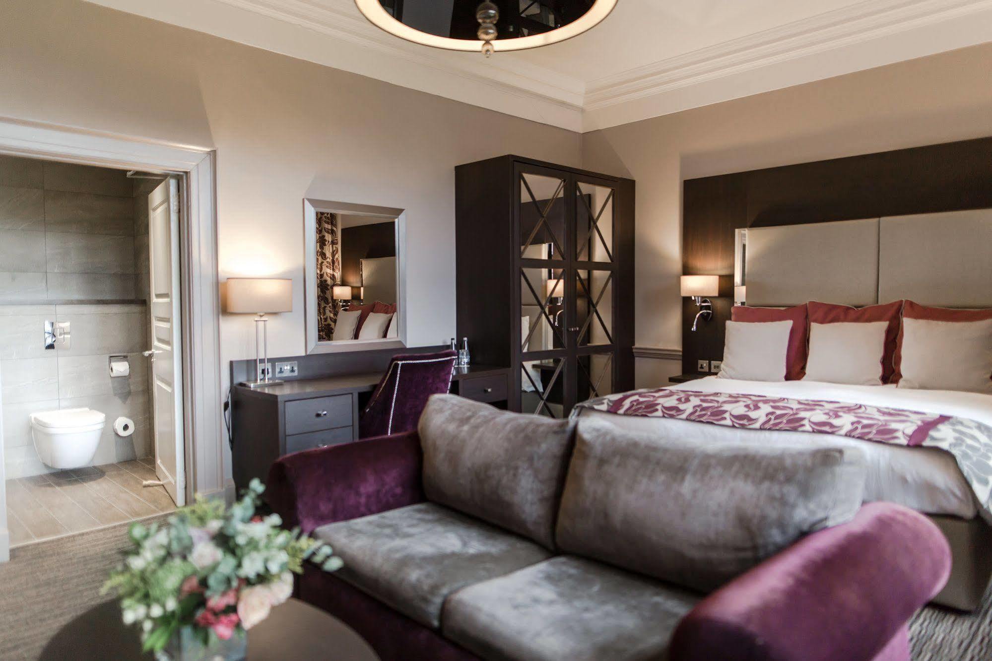 Abbey House Hotel Barrow-in-Furness Esterno foto