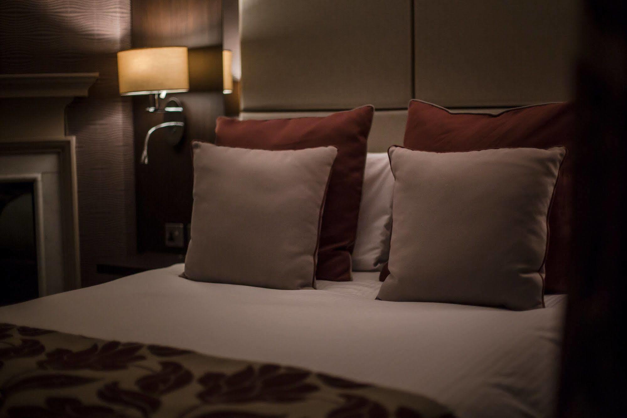 Abbey House Hotel Barrow-in-Furness Esterno foto